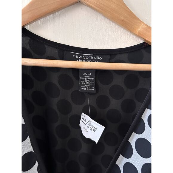 NWT New York City Design Company Polka Dot V Neck Tunic Blouse with Tie Back 22 - Picture 3 of 4